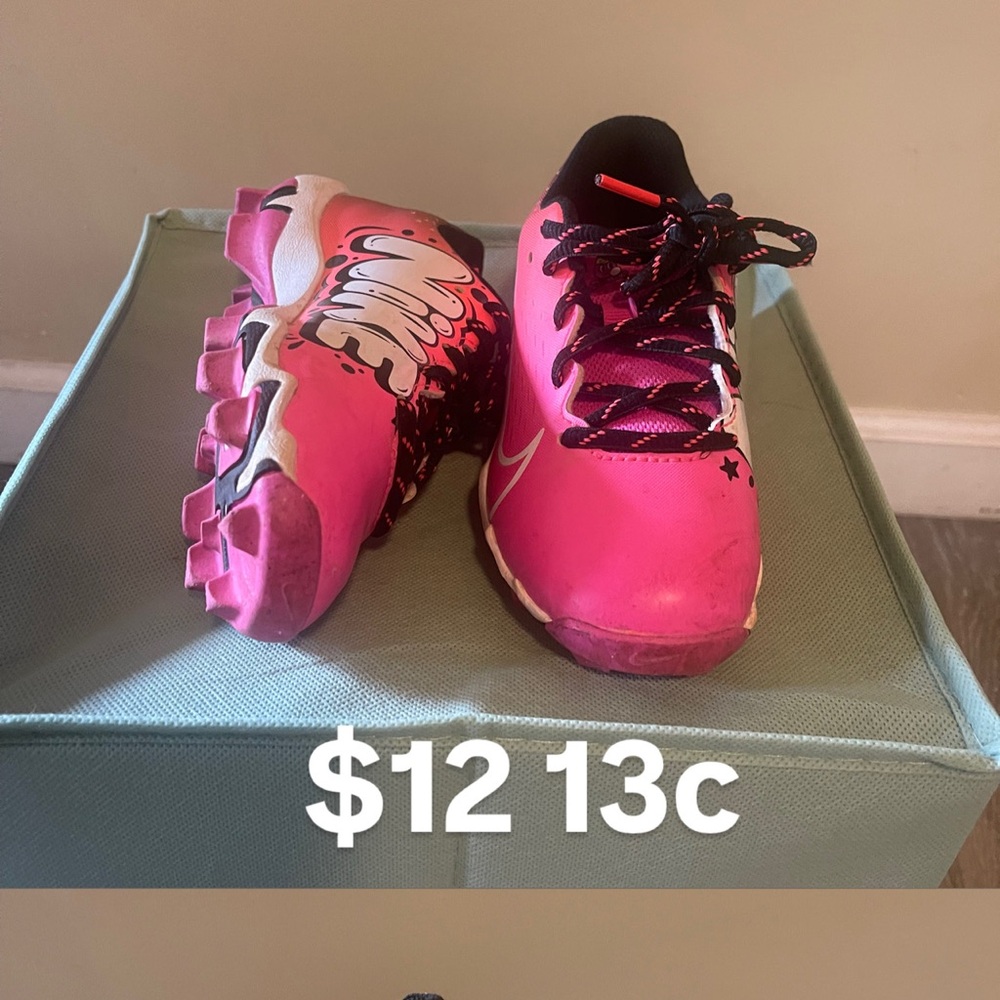 Nike Kids Pink and Black Cleats